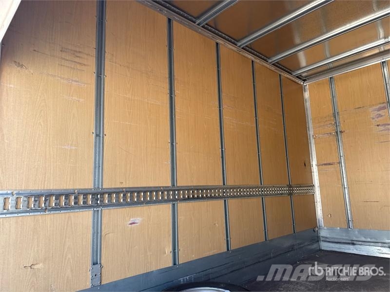 Fiat Ducato 2.3 160 35 2.3 MJT 160CV E6D-TEMP CON PEDAN Sanduk kamioni