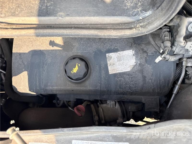 Fiat Ducato 2.3 160 35 2.3 MJT 160CV E6D-TEMP CON PEDAN Sanduk kamioni