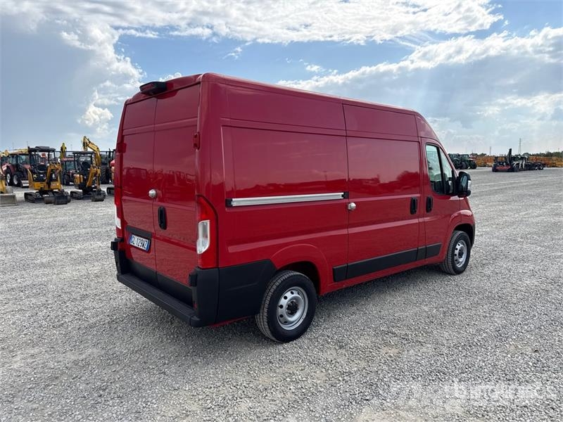 Fiat Ducato 33 MH2 2.3 MJT 160CV E6D-Temp Cargo Van Busy / Vany