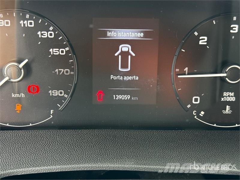Fiat Ducato 33 MH2 2.3 MJT 160CV E6D-Temp Cargo Van Busy / Vany
