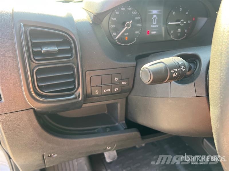 Fiat Ducato 35 XLH1 2.2 MJT 140CV E6D-TEMP Flatbed Truc Грузовики-платформы/боковая разгрузка