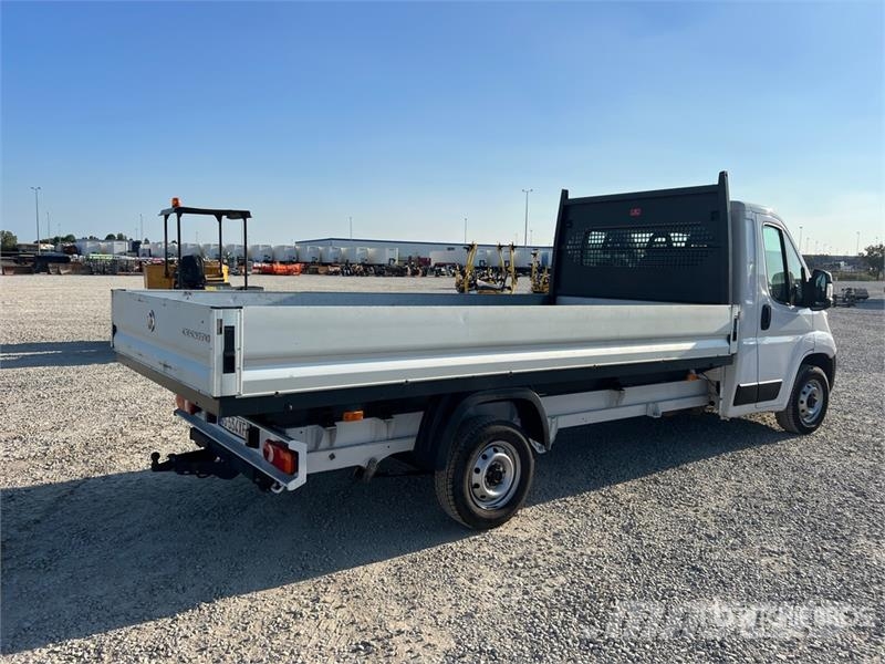 Fiat Ducato 35 XLH1 2.2 MJT 140CV E6D-TEMP Flatbed Truc Грузовики-платформы/боковая разгрузка