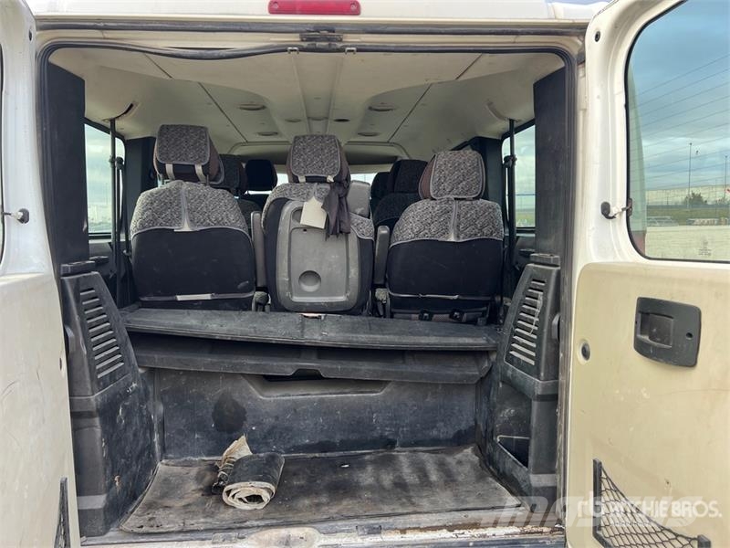 Fiat Ducato 9 Passenger Van Panel vans