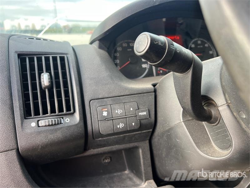 Fiat Ducato 9 Passenger Van Panel vans
