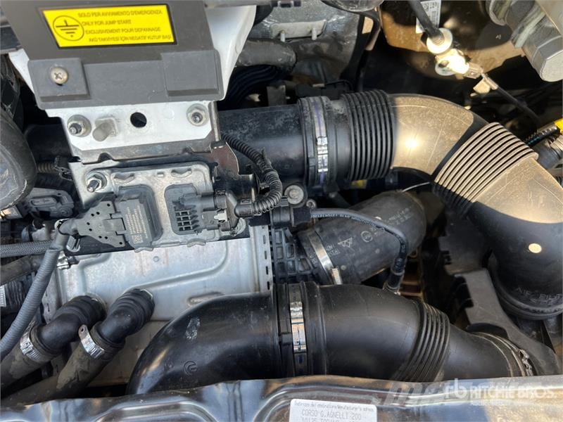 Fiat Ducato Crew Cab Crew Cab MAXI 35 LH2 2.2 MJT 140CV Грузовики-платформы/боковая разгрузка