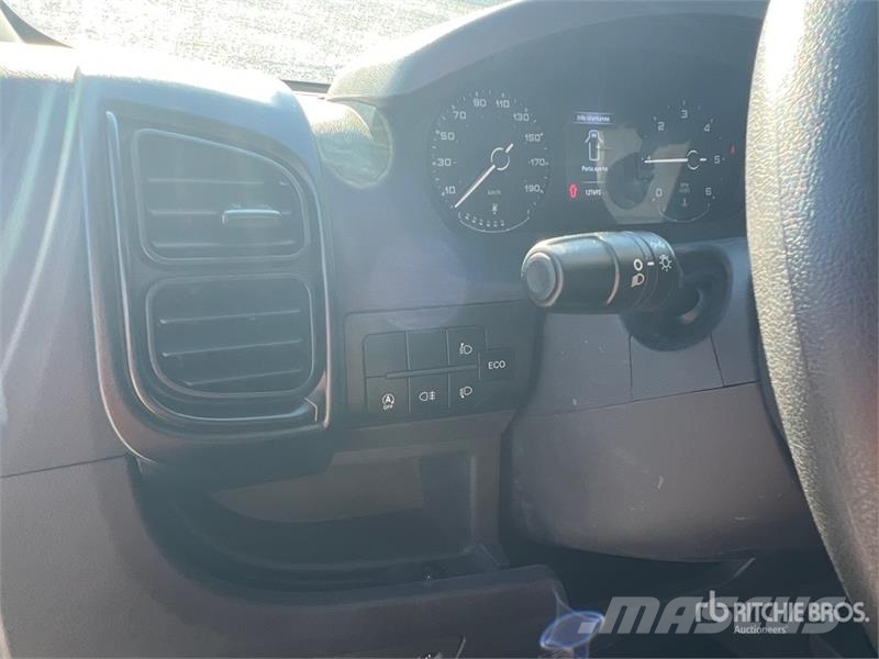 Fiat Ducato Crew Cab Crew Cab MAXI 35 LH2 2.2 MJT 140CV Грузовики-платформы/боковая разгрузка