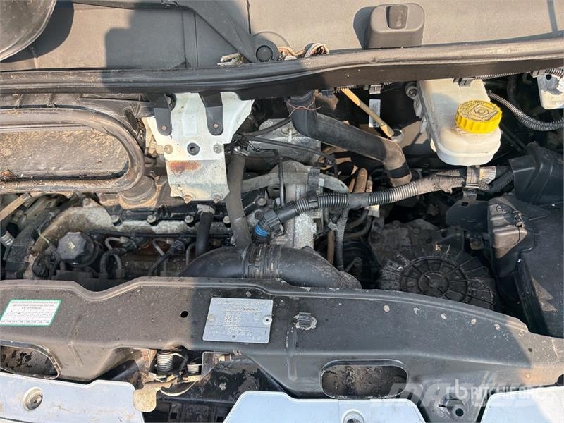 Fiat ducato Crew Cab Flatbed Truck (Inoperable) شاحنات مسطحة/مفصلية الجوانب