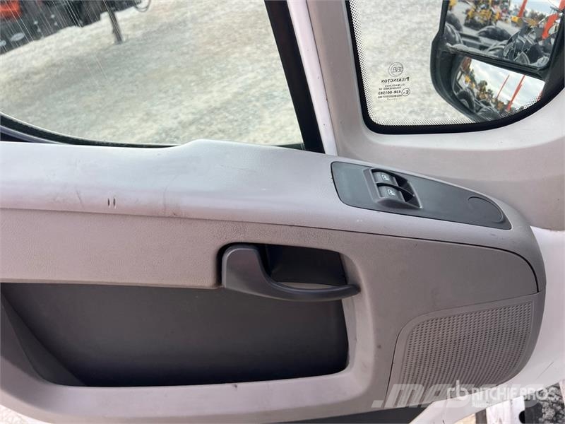 Fiat ducato Flatbed Truck Φορτηγά Kαρότσα με ανοιγόμενα πλαϊνά