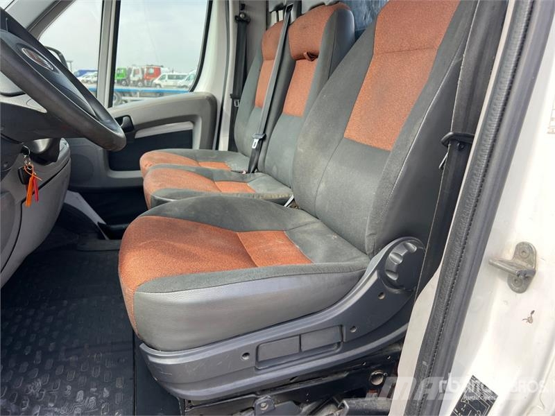 Fiat Ducato Flatbed Truck Platte bakwagens