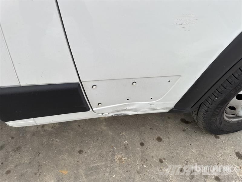 Fiat Ducato Vehicule Utilitaire Dump Truck Bañeras basculantes usadas