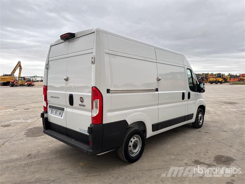 Fiat Ducato Vehicule Utilitaire Cargo Van Utilitara