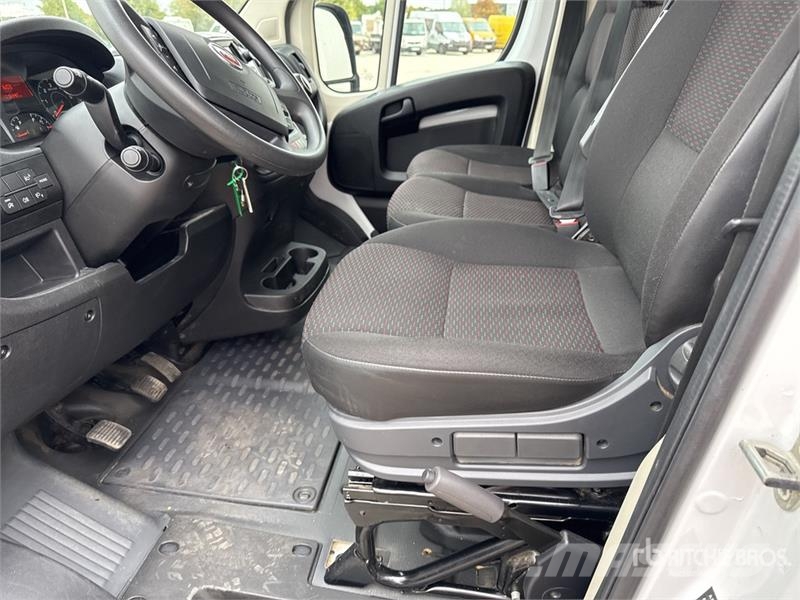 Fiat Ducato Vehicule Utilitaire Cargo Van Изотермический фургон