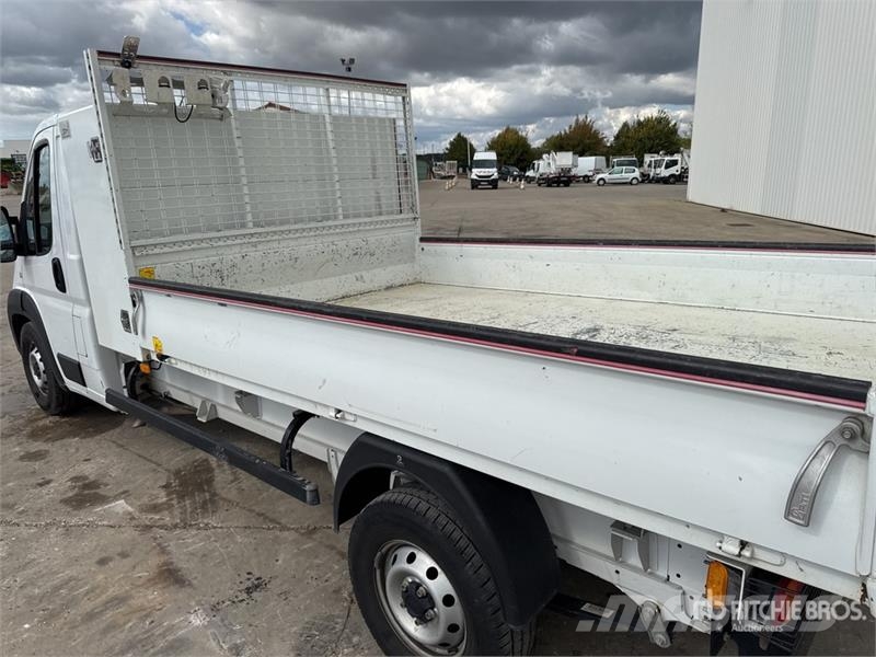 Fiat Ducato Vehicule Utilitaire Dump Truck Bañeras basculantes usadas