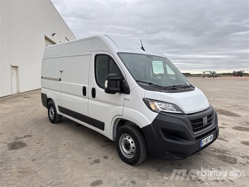 Fiat Ducato Vehicule Utilitaire Cargo Van Utilitara
