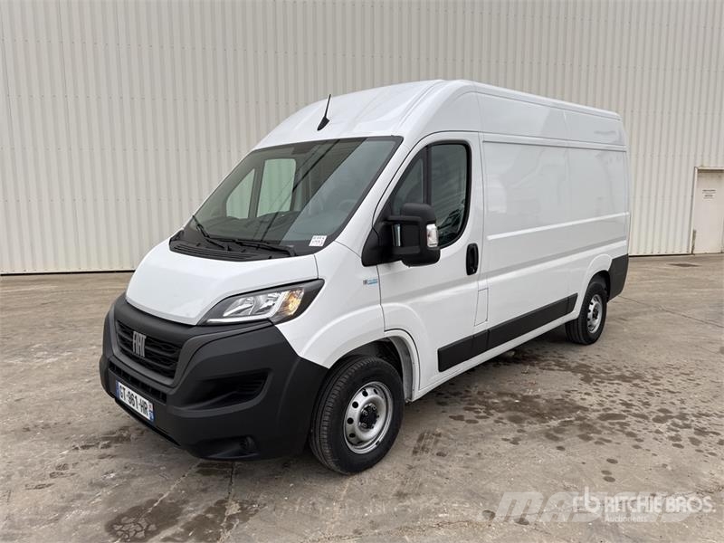 Fiat Ducato Vehicule Utilitaire Cargo Van Utilitara
