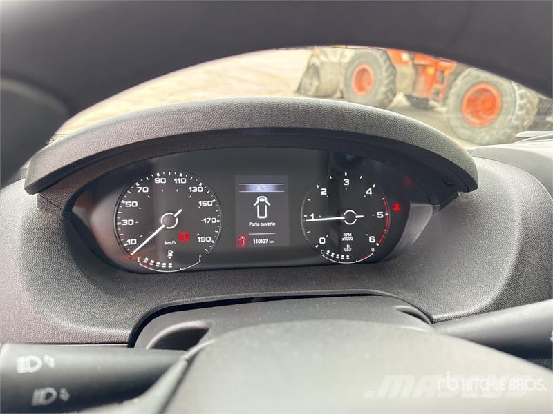 Fiat Ducato Vehicule Utilitaire Cargo Van Utilitara