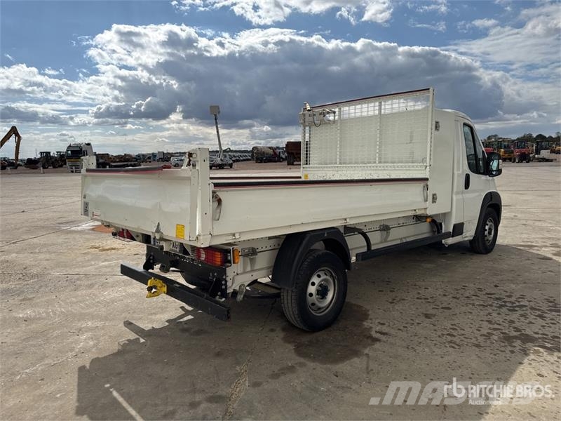 Fiat Ducato Vehicule Utilitaire Dump Truck Bañeras basculantes usadas