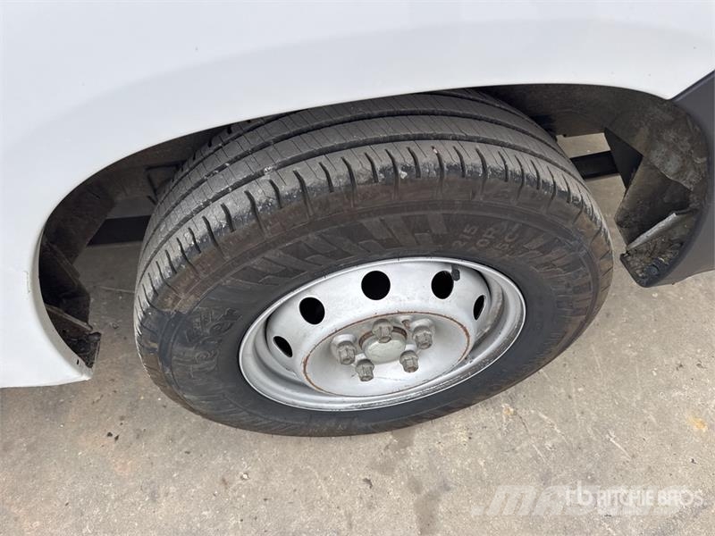 Fiat Ducato Vehicule Utilitaire Cargo Van Utilitara