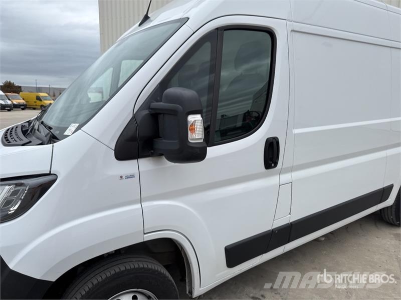Fiat Ducato Vehicule Utilitaire Cargo Van Изотермический фургон