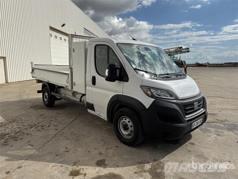 Fiat Ducato Vehicule Utilitaire Dump Truck Bañeras basculantes usadas