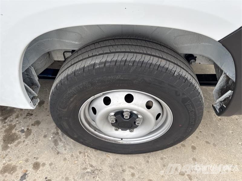 Fiat Ducato Vehicule Utilitaire Cargo Van Utilitara