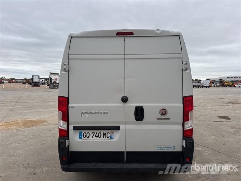 Fiat Ducato Vehicule Utilitaire Cargo Van Utilitara