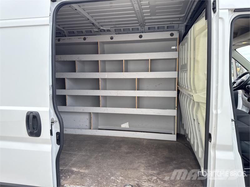 Fiat Ducato Vehicule Utilitaire Cargo Van Utilitara