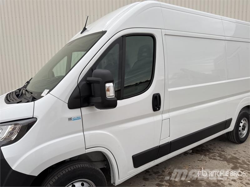 Fiat Ducato Vehicule Utilitaire Cargo Van Utilitara