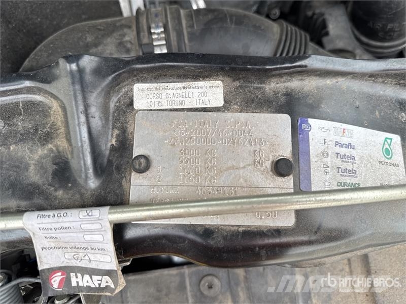 Fiat Ducato Vehicule Utilitaire Cargo Van Utilitara