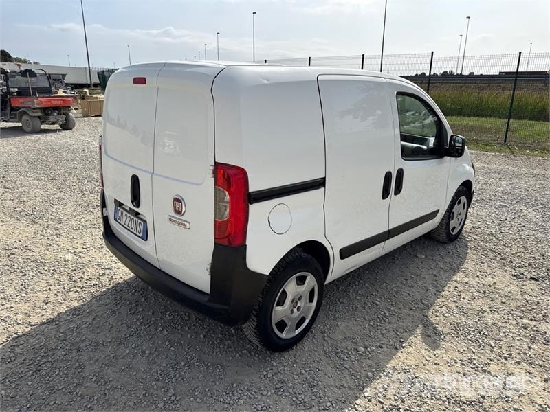 Fiat Fiorino 1.3 MJT 95CV E6D-TEMP SX Cargo Van Изотермический фургон