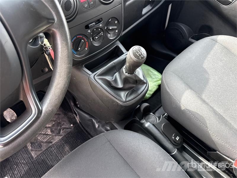 Fiat Fiorino 1.3 MJT 95CV E6D-TEMP SX Cargo Van Изотермический фургон