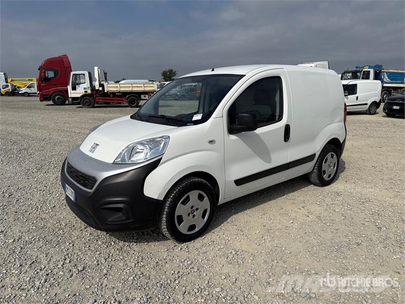 Fiat Fiorino 1.3 MJT 95CV E6D-TEMP SX Cargo Van Изотермический фургон