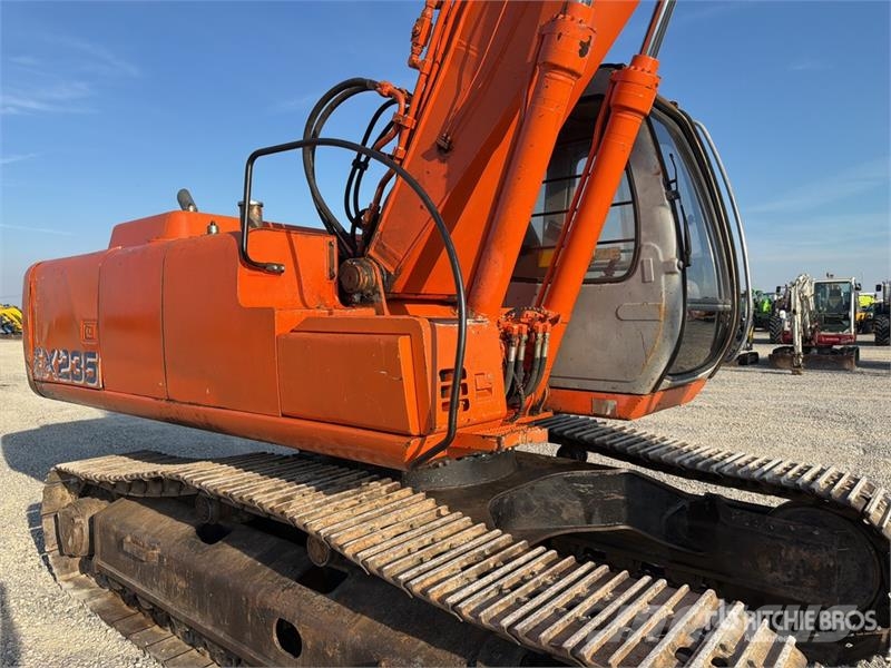 Fiat-Hitachi EX235 Tracked Excavator Lánctalpas kotrók