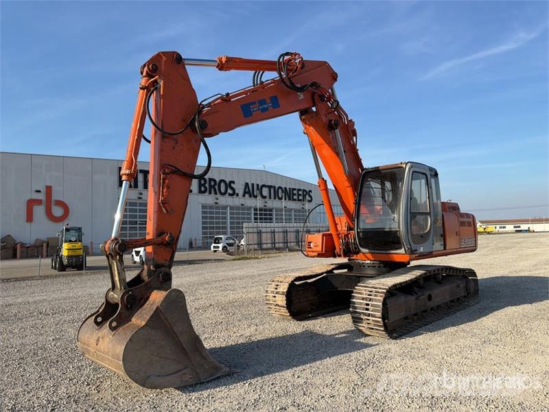 Fiat-Hitachi EX235T Tracked Excavator Bageri gusjeničari