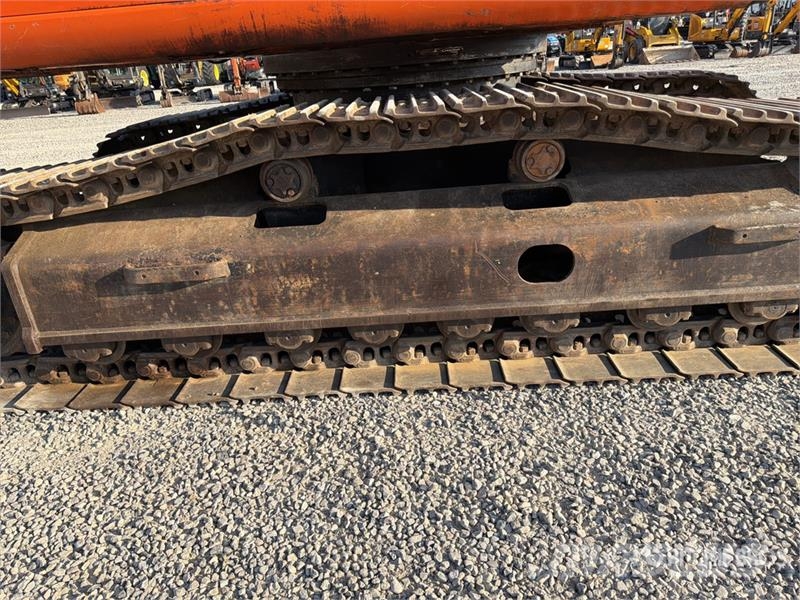 Fiat-Hitachi EX235T Tracked Excavator Bageri gusjeničari