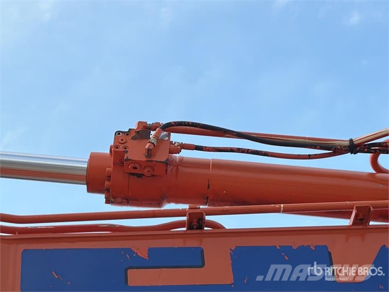 Fiat Kobelco E135 Tracked Excavator Raupenbagger