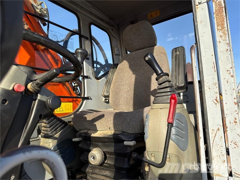 Fiat Kobelco EX135 W Wheel Excavator Mobilbagger