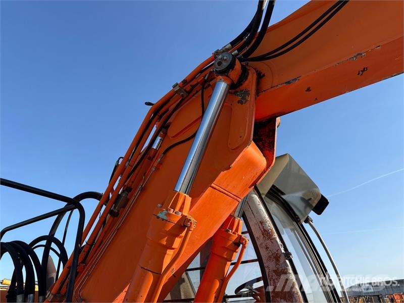 Fiat Kobelco EX135 W Wheel Excavator Mobilbagger