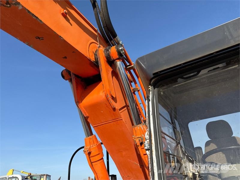 Fiat Kobelco EX135 W Wheel Excavator Mobilbagger