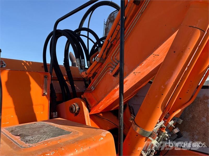 Fiat Kobelco EX135 W Wheel Excavator Mobilbagger