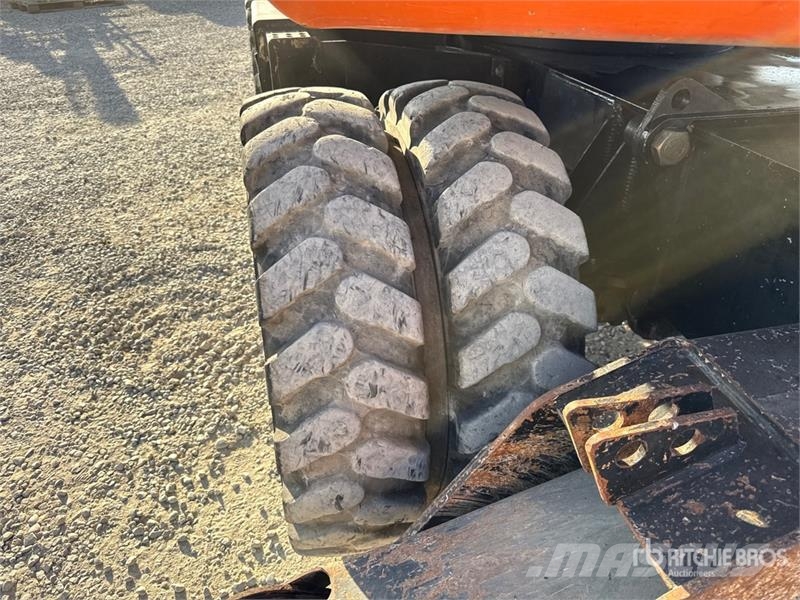 Fiat Kobelco EX135 W Wheel Excavator Mobilbagger