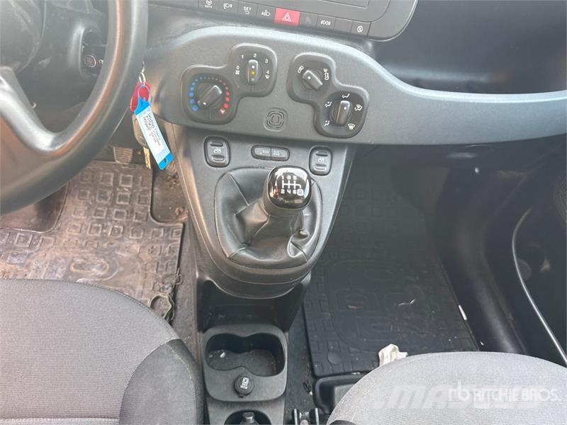 Fiat Panda 0.9 TWINAIR TURBO 85CV SeS 4X4 Van Truck Sanduk kamioni