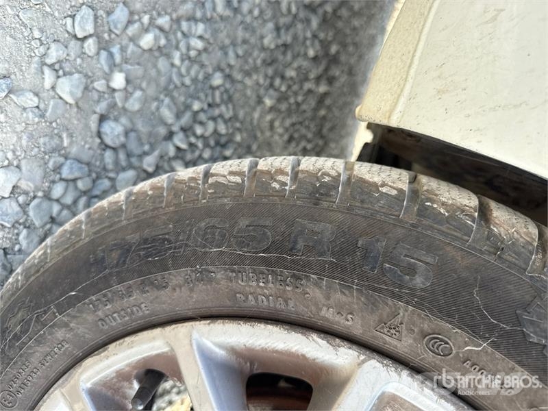 Fiat Panda 0.9 TWINAIR TURBO 85CV SeS 4X4 Van Truck Sanduk kamioni