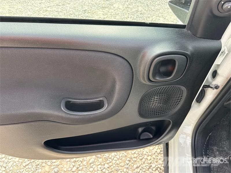 Fiat Panda 1.0 52 KW Mild/Hybrid Automobile Auto's