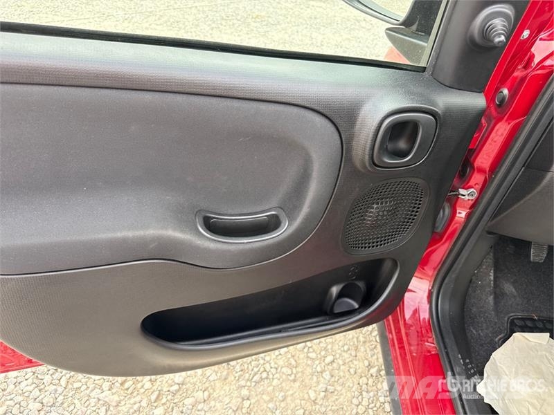Fiat Panda 1.0 52 KW Mild/Hybrid Automobile Auto's
