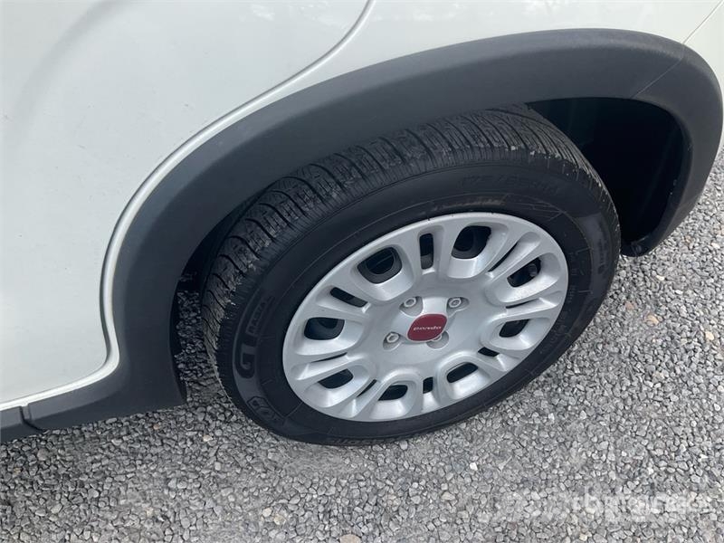 Fiat Panda 1.0 MildHybrid 52 KW Automobile Personbiler