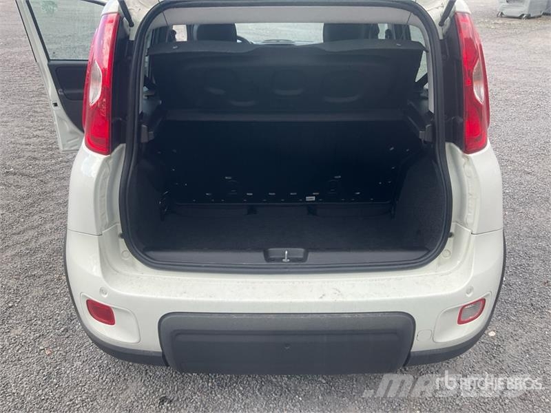 Fiat Panda 1.0 MildHybrid 52 KW Automobile Personbiler