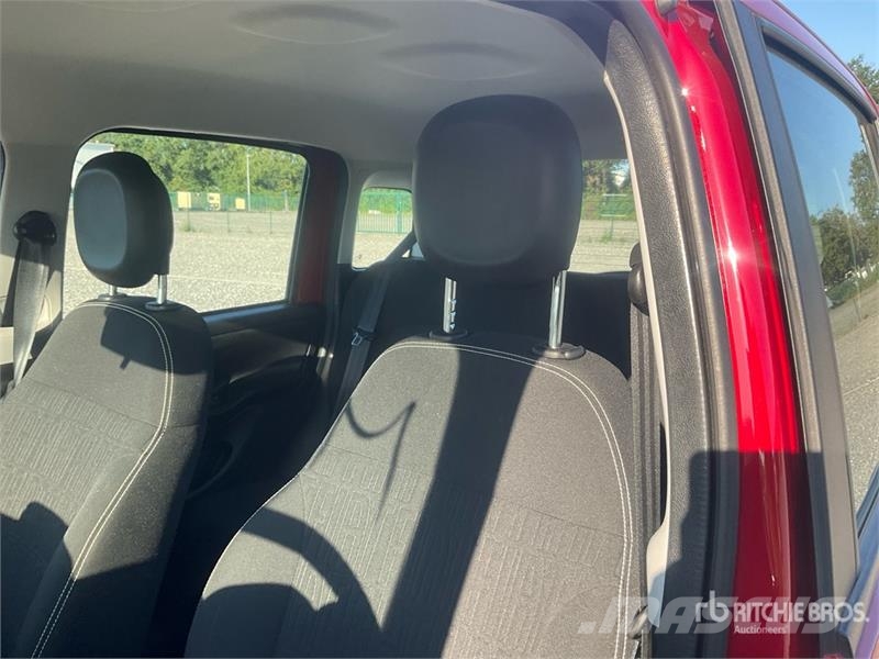 Fiat Panda 1.0 MildHybrid 52 KW Automobile Personbiler
