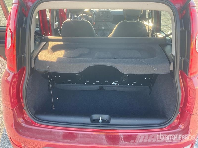 Fiat Panda 1.0 MildHybrid 52 KW Automobile Personbiler