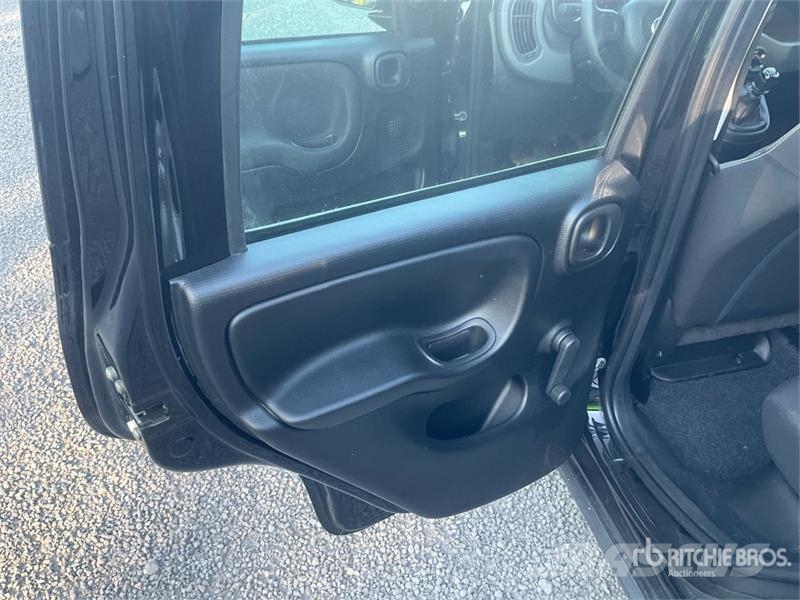 Fiat Panda 1.0 MildHybrid 52 KW Automobile Personbiler